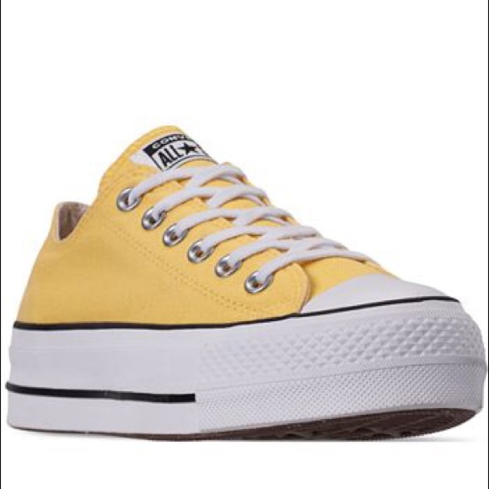 Converse Women's Chuck Taylor All Star Lift Low To - Picture 3 of 8